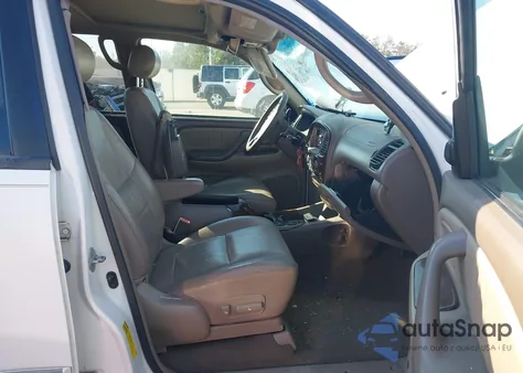 2002 Toyota Sequoia Limited V8 из США, поврежденный, VIN 5TDZT38A92S106704